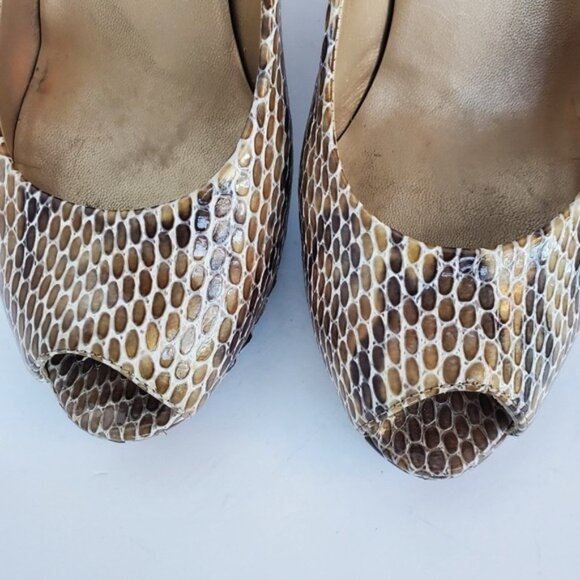 Stuart Weitzman Patent Pump Snake Print Neutral Size 6 - Picture 11 of 16